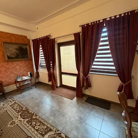 Dolce Restauracja I Goscinne Готель типу 